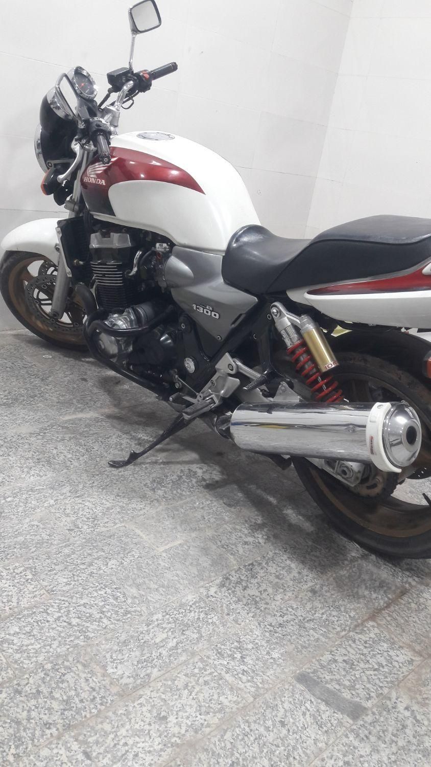 cb1300|موتورسیکلت|مشهد, ابوطالب|دیوار