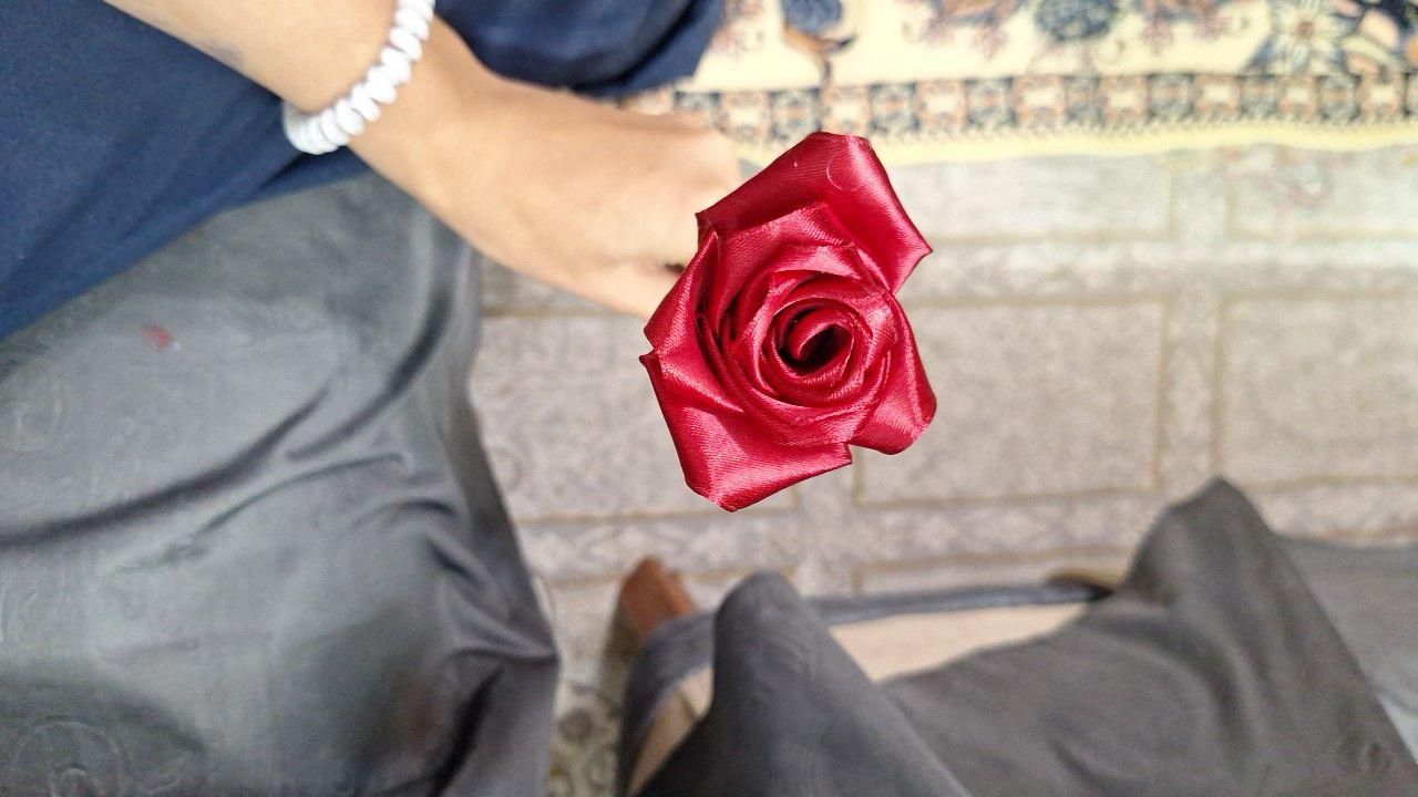 گل جاودانه ای روبانی|گل مصنوعی|فولادشهر, فولادشهر|دیوار