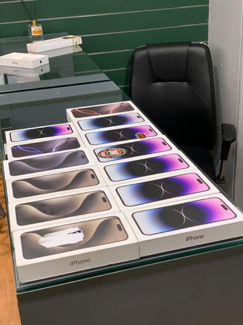 خرید و فروش تمامی مدل های آیفون|موبایل|تهران, اقدسیه|دیوار