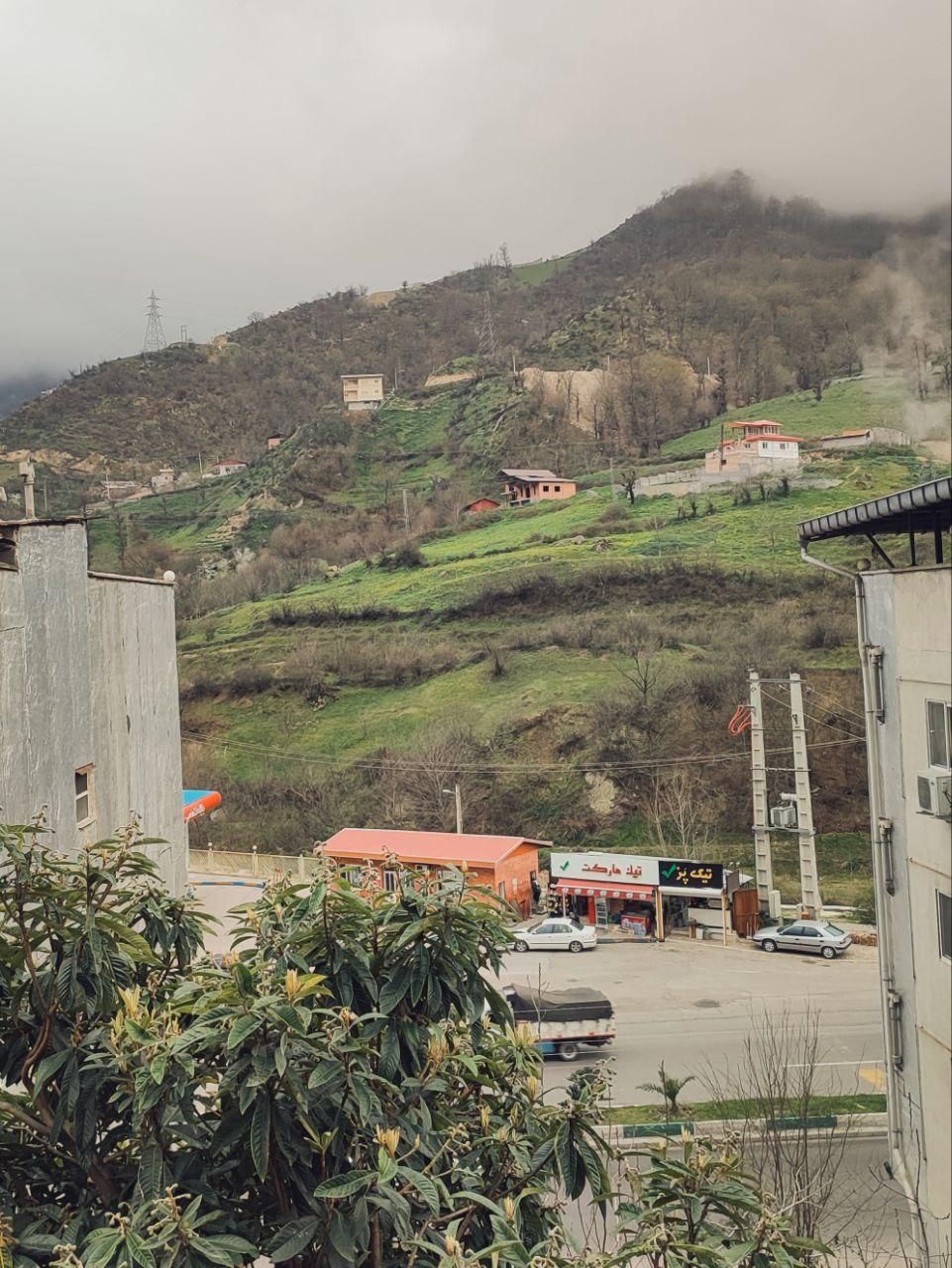 سوئیت حیاط دار.خانه اجاره ای.روزانه.حیاط دا|اجارهٔ کوتاه‌مدت آپارتمان و سوئیت|پل سفید, |دیوار