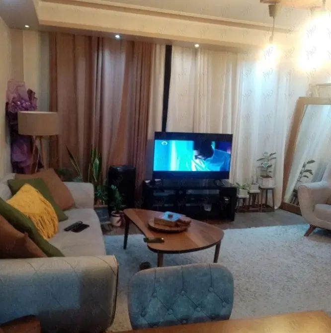 گلشهراخترشرقی85متر/فول/روبه نما/پارکینگ/مترو۵دقیقه|فروش آپارتمان|کرج, گلشهر|دیوار