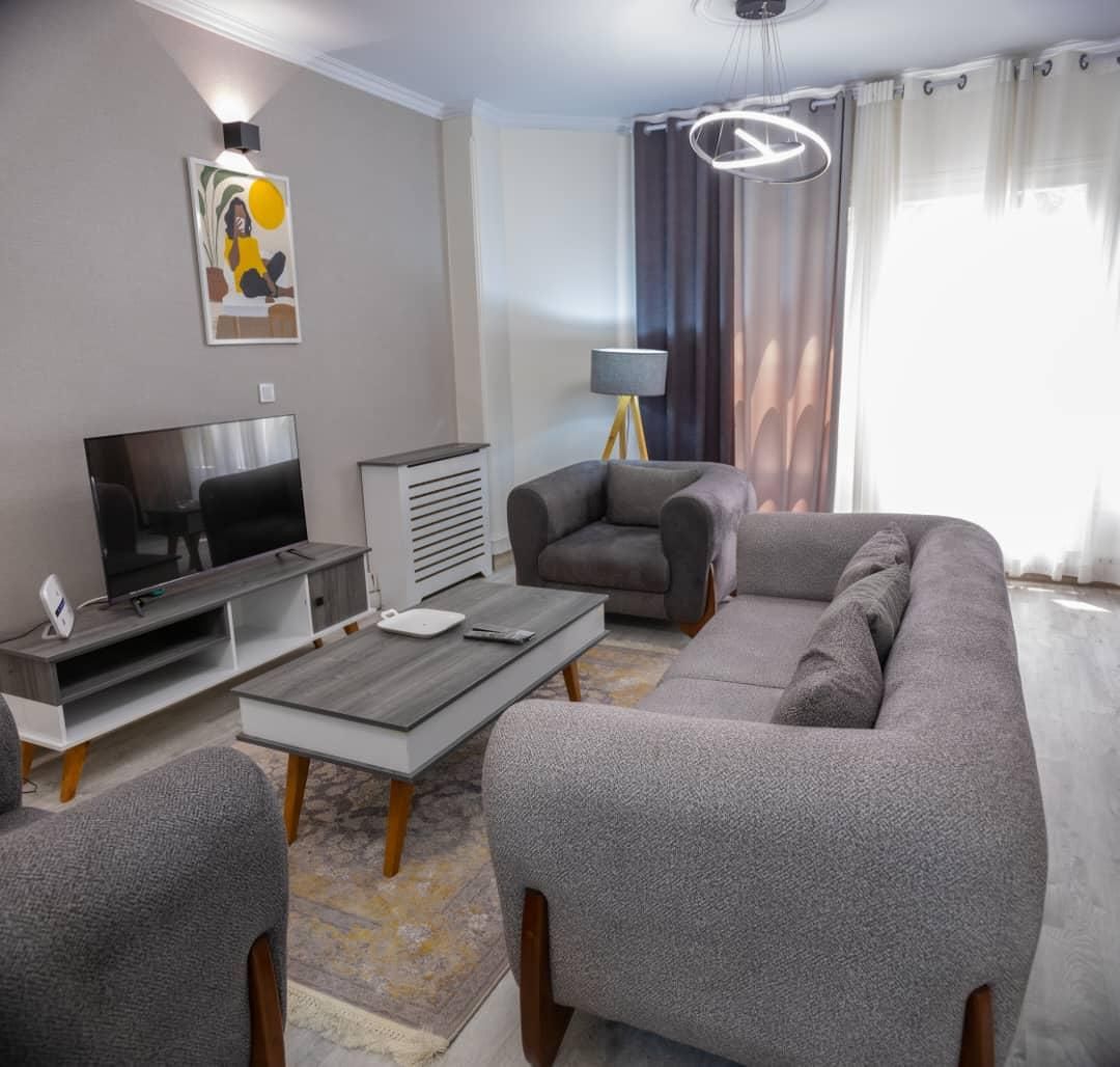 آپارتمان مبله ۸۰م ۲خ ولیعصر نبش بهشتی جنب مترو|اجارهٔ کوتاهمدت آپارتمان و سوئیت|تهران, آرژانتین|دیوار