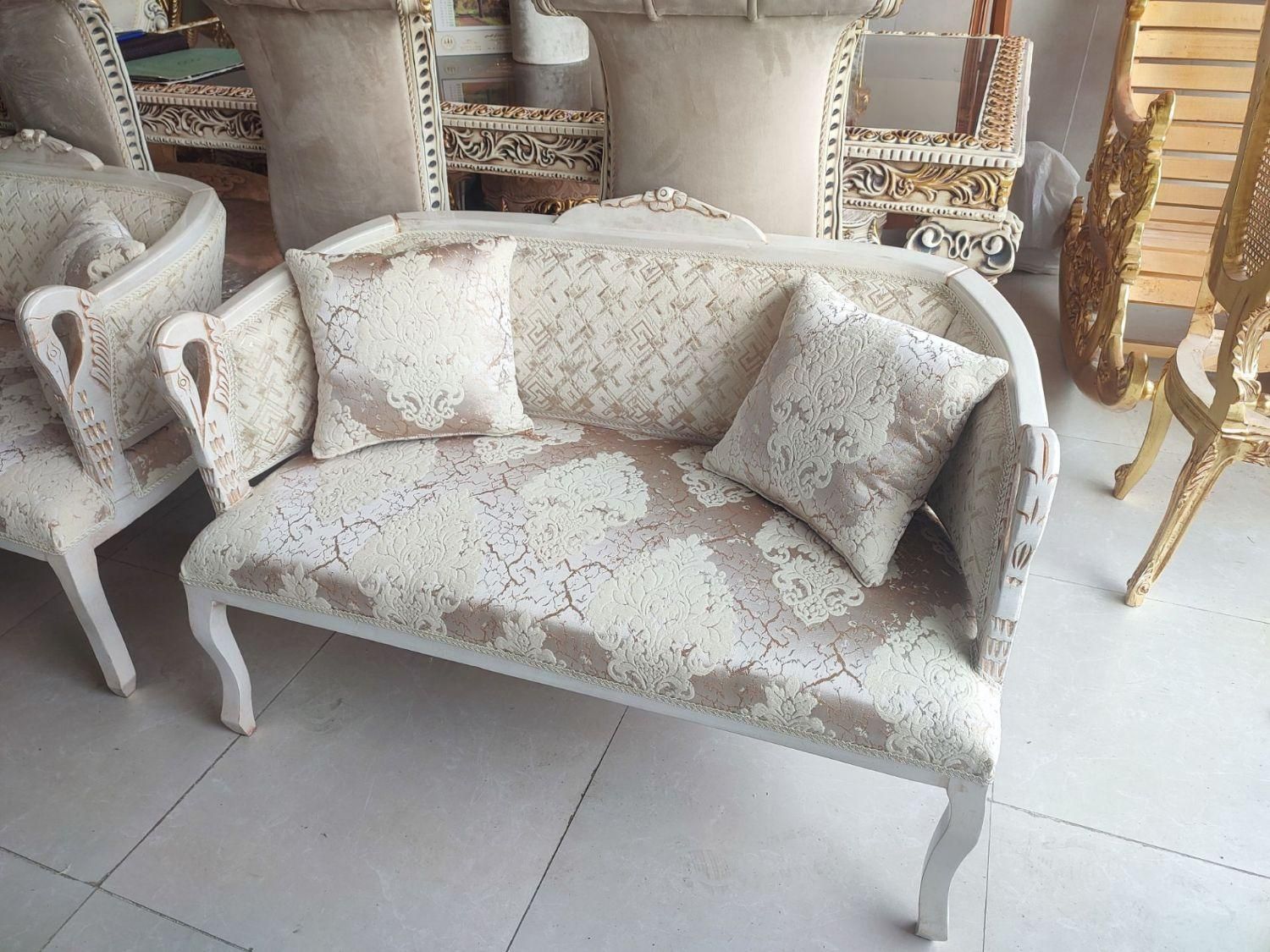 مبل چوبی هشت نفره|مبلمان خانگی و میز عسلی|تبریز, |دیوار