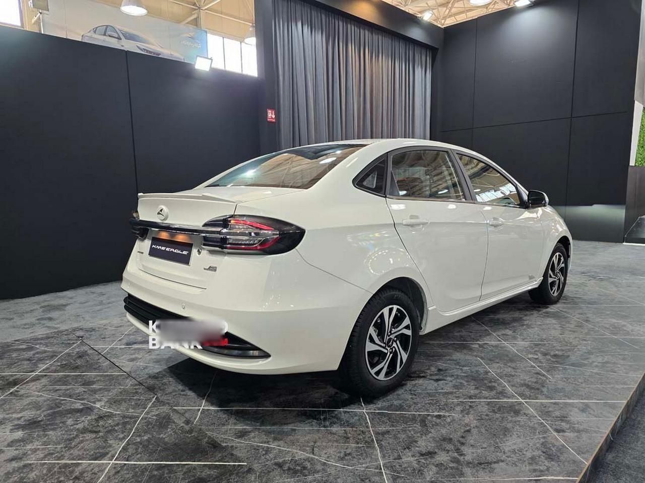 خودرو کی ام سی ایگل سفید مدل 1404|خودرو سواری و وانت|رشت, گلسار|دیوار