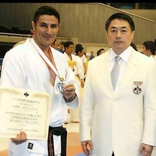 پایگاه قهرمانی و فوق تخصصی کیوکوشین کاراته گلبهار|خدمات آموزشی|گلبهار, شهر جدید گلبهار|دیوار