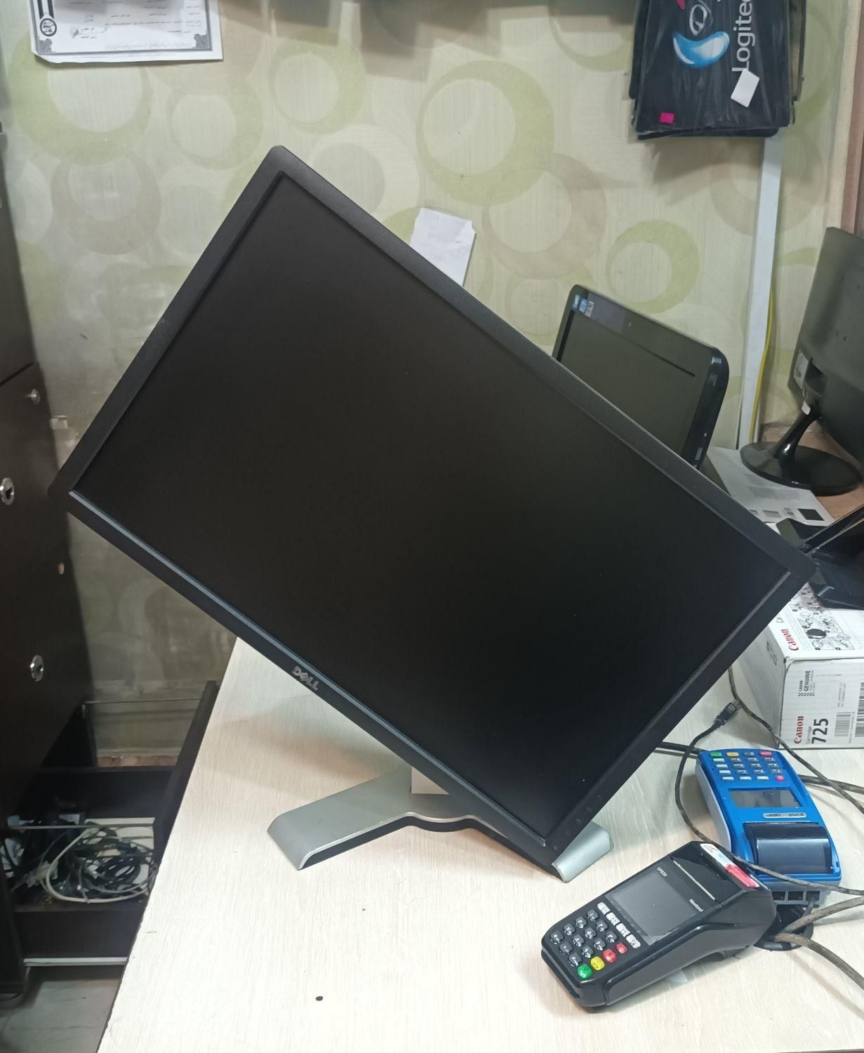 مانیتور ۲۴ اینچ مارک DELL استوک|قطعات و لوازم جانبی رایانه|اسلام‌شهر, |دیوار