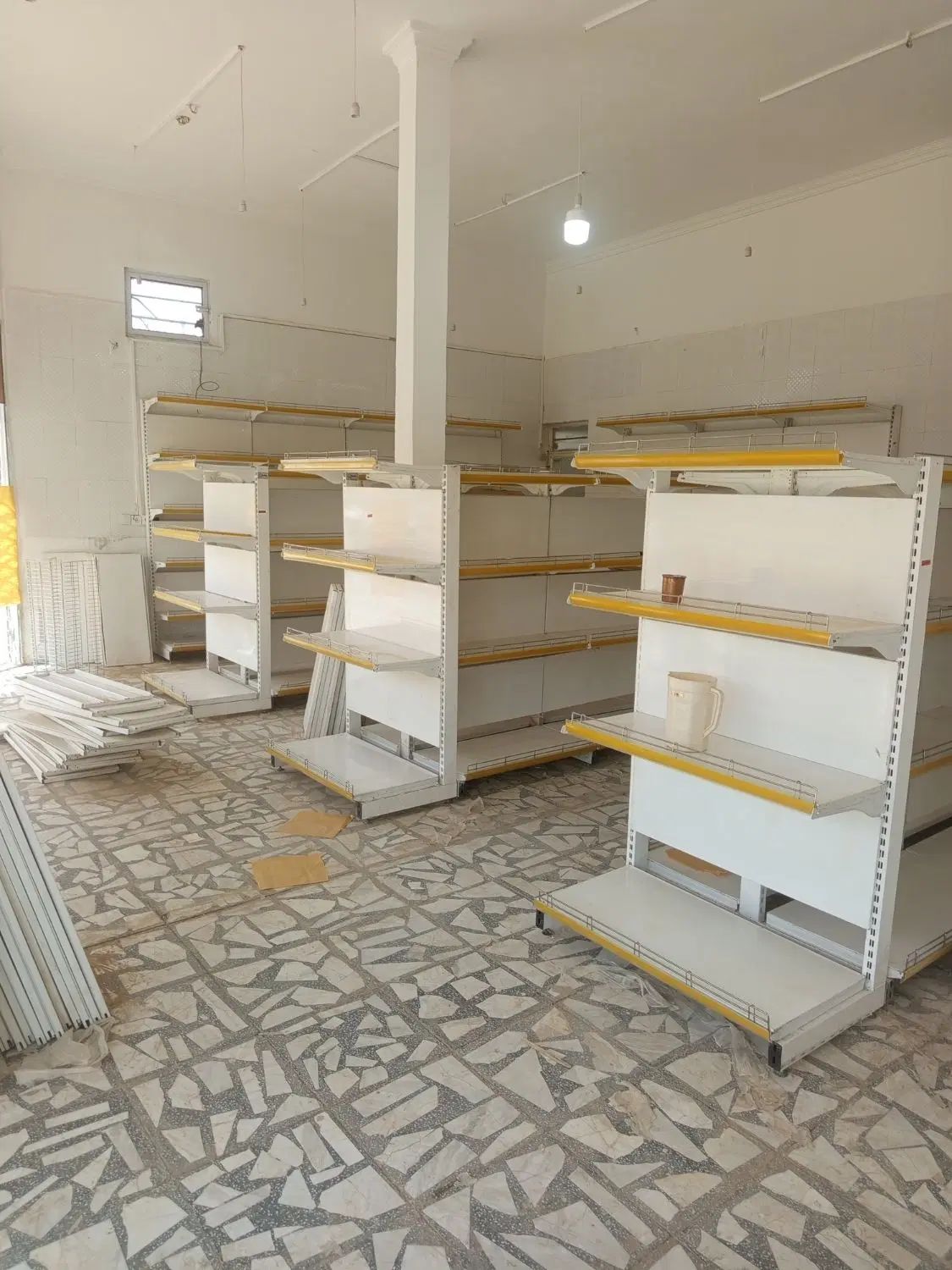 نصب‌قفسه‌مغازه‌ونصب‌‌کابینت‌‌هود‌.گاز‌‌.‌نصب‌صفحه‌|خدمات پیشه و مهارت|زابل, |دیوار