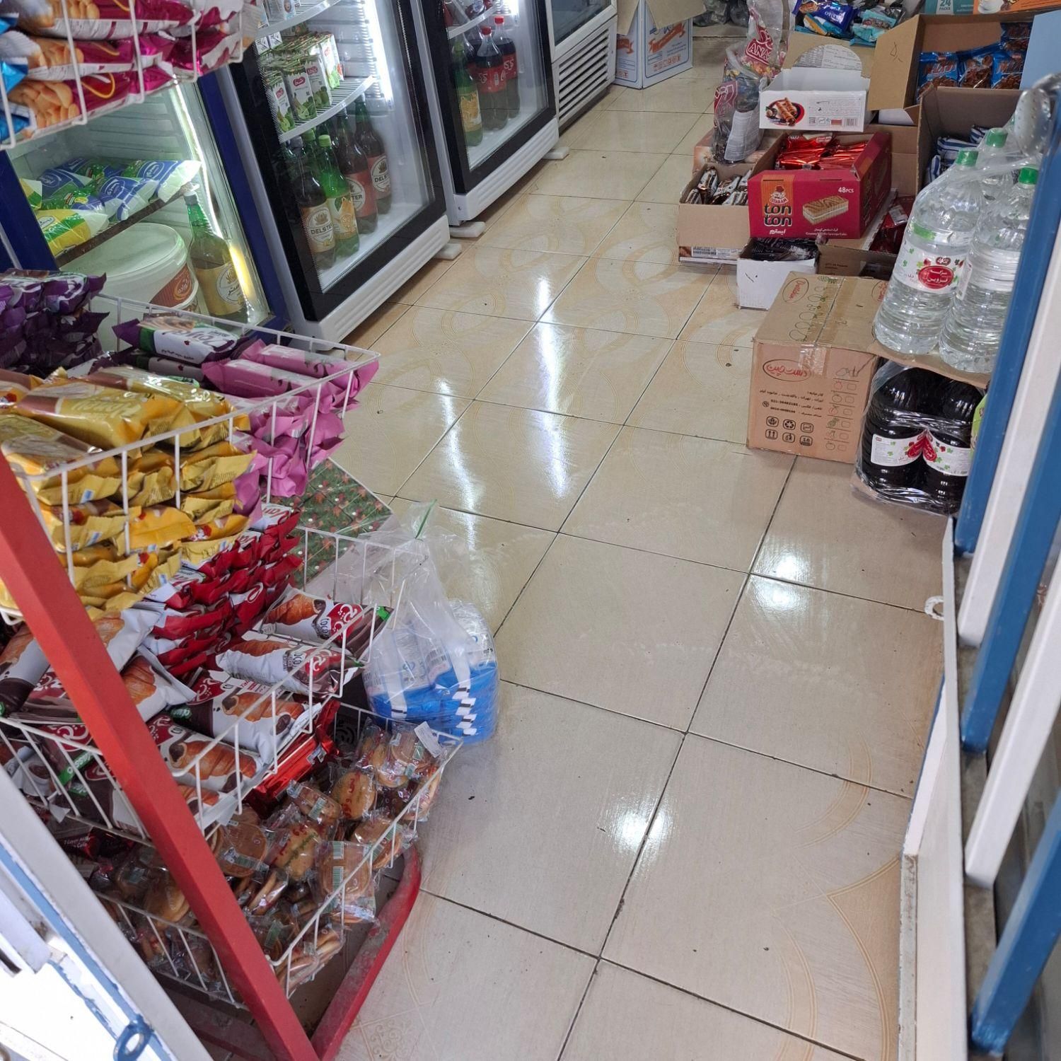 نظافت راه پله اپارتمان|خدمات نظافت|همدان, |دیوار