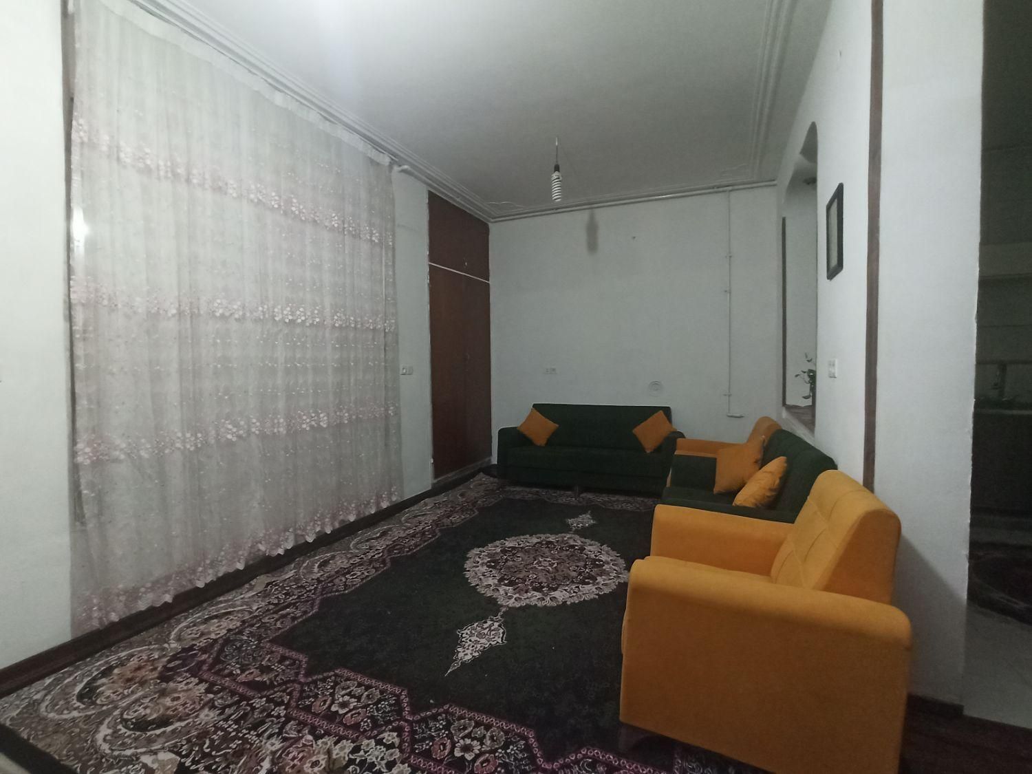 منزل مبله|اجارهٔ کوتاه‌مدت آپارتمان و سوئیت|شیراز, فرگاز|دیوار