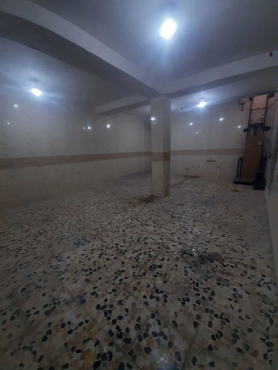 اجاره مغازه ۲۵ متر و زیر زمین۶۵ متر محمودآباد|اجارهٔ مغازه و غرفه|اصفهان, محمودآباد|دیوار