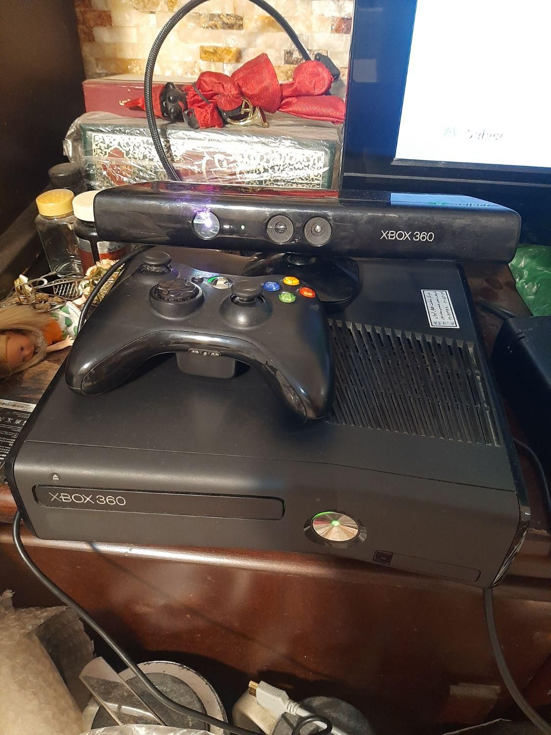 xbox360slimایکس باکس۳۶۰اسلیم کینکت تک دسته ۵۰۰ گیگ|کنسول، بازی ویدئویی و آنلاین|تهران, جیحون|دیوار