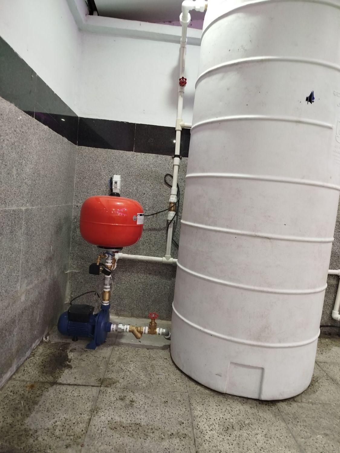 لوله کشی رفع نم رطوبت وچکه بنایی نصب‌ شیرالات|خدمات پیشه و مهارت|تهران, نیروی هوایی (پیروزی)|دیوار