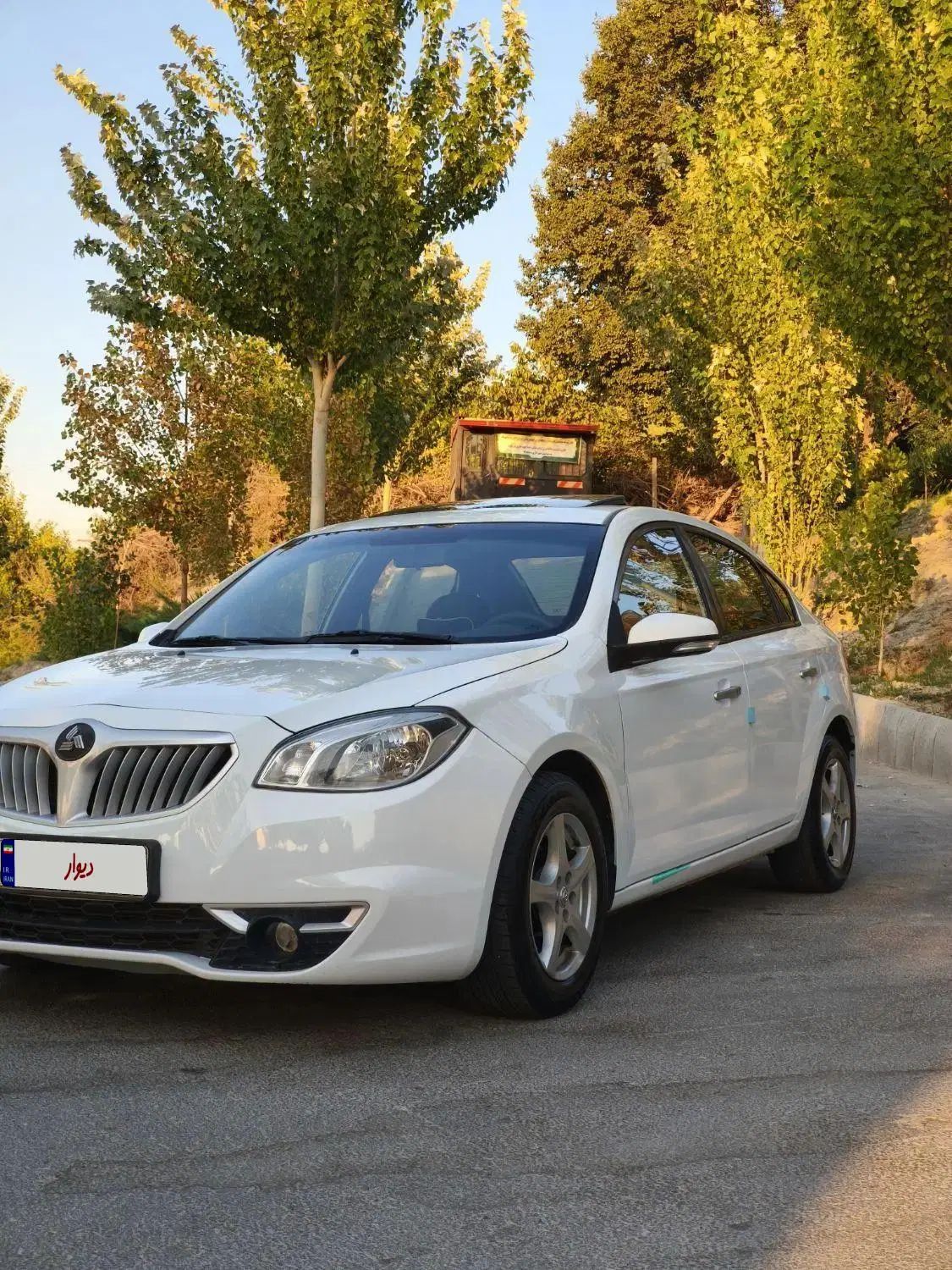 برلیانس H330 1650 اتومات 97 بیرنگ زنجیرتایم سانروف|خودرو سواری و وانت|تبریز, |دیوار
