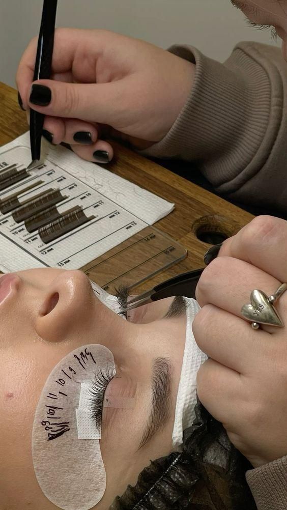 آموزش کاشت مژه لیفت و لمینیت با مدرک|خدمات آرایشگری و زیبایی|کرج, گوهردشت|دیوار