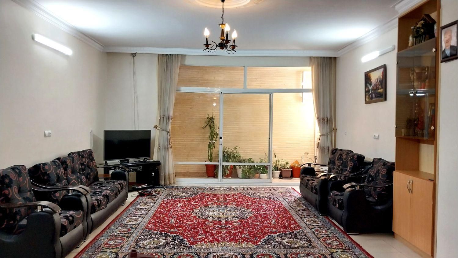 فروش آپارتمان ۹۶ متری ۲ خوابه طبقه ۱ در شهشهان|فروش آپارتمان|اصفهان, شهشهان|دیوار