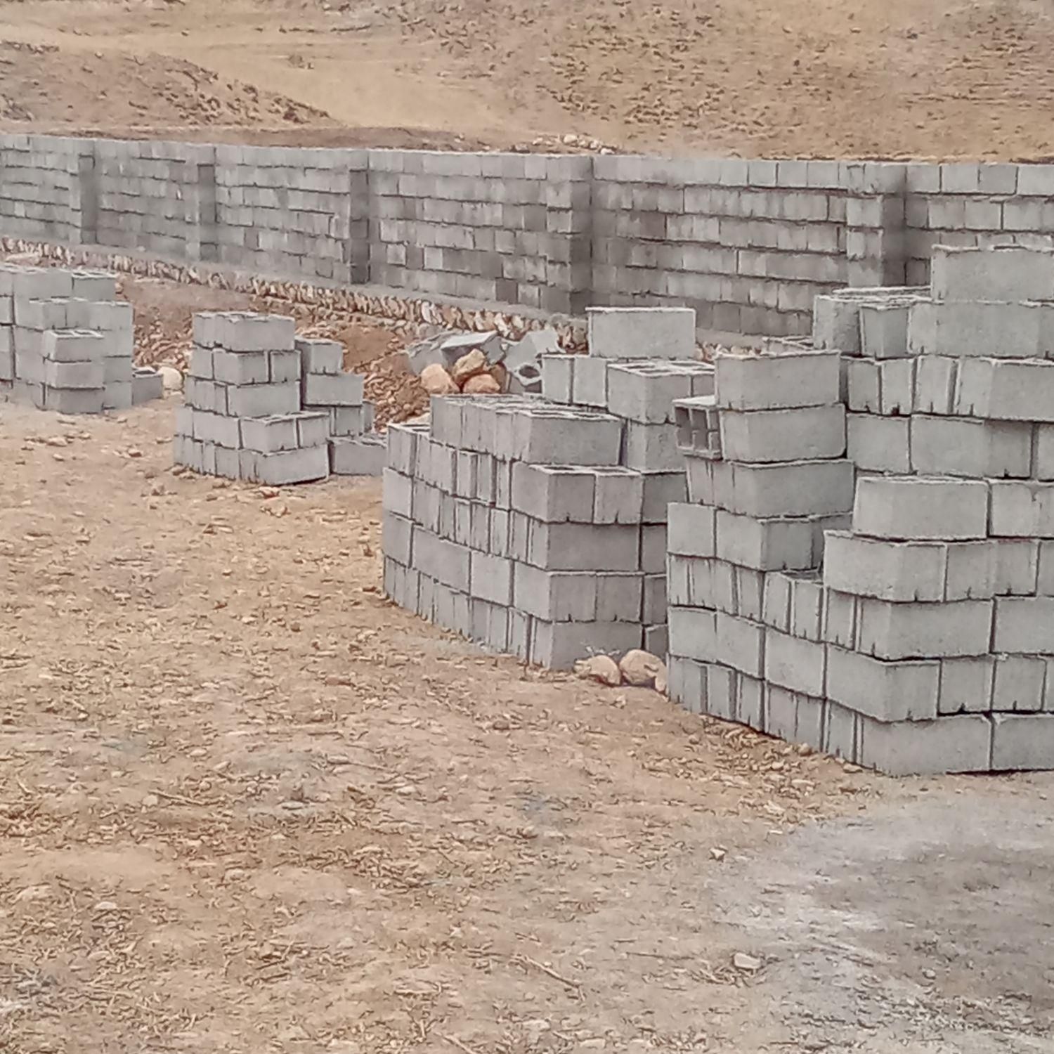 بلوک زنی بلوک زنی یگانه با کیفیت و قیمت|مصالح و تجهیزات ساختمان|پلدختر, |دیوار