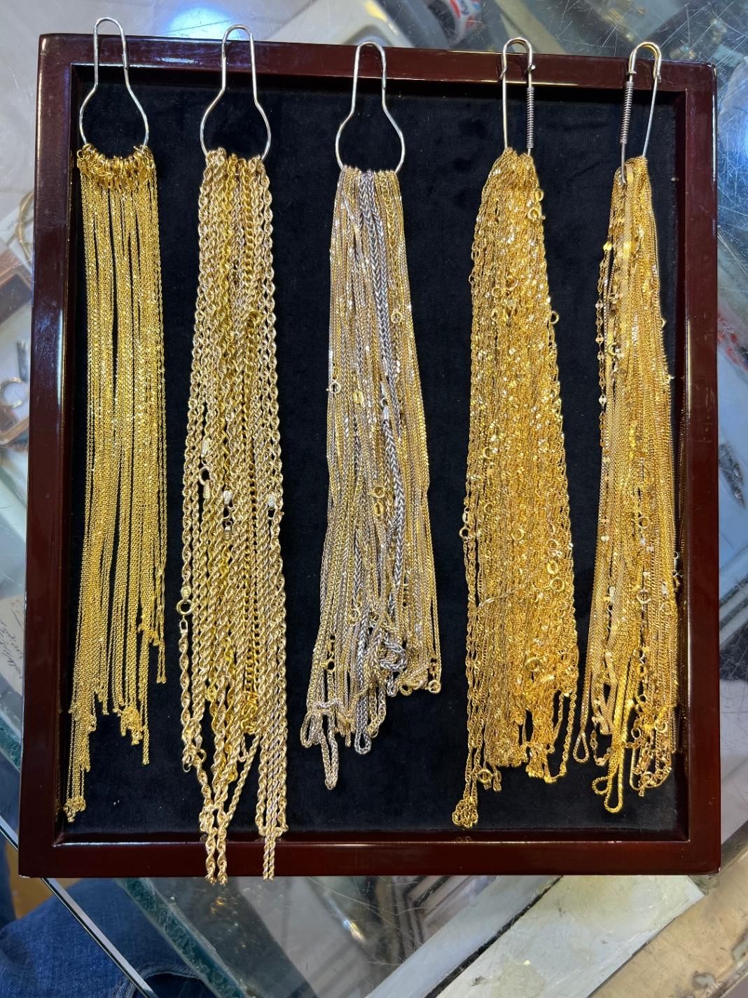 زنجیرهای میرو،طنابی،دیسکو و غیره سبک و سنگین|جواهرات|کاشان, بازار کاشان|دیوار