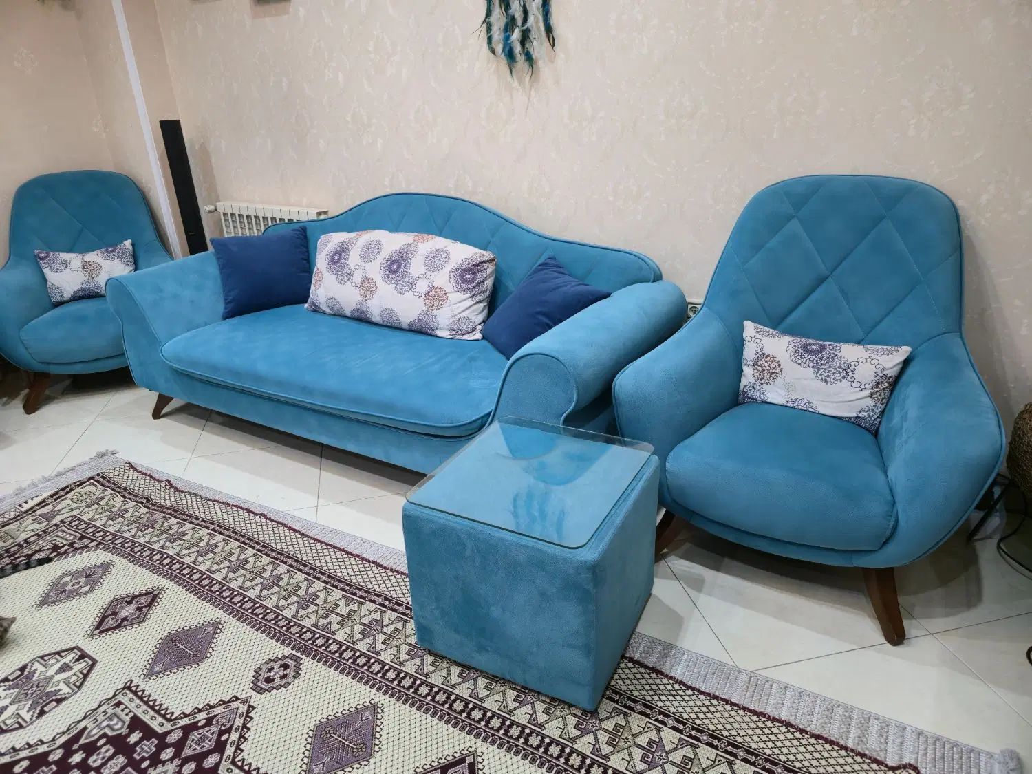 مبل ۸ نفره تُرک اصل|مبلمان خانگی و میز عسلی|رشت, دیانتی|دیوار