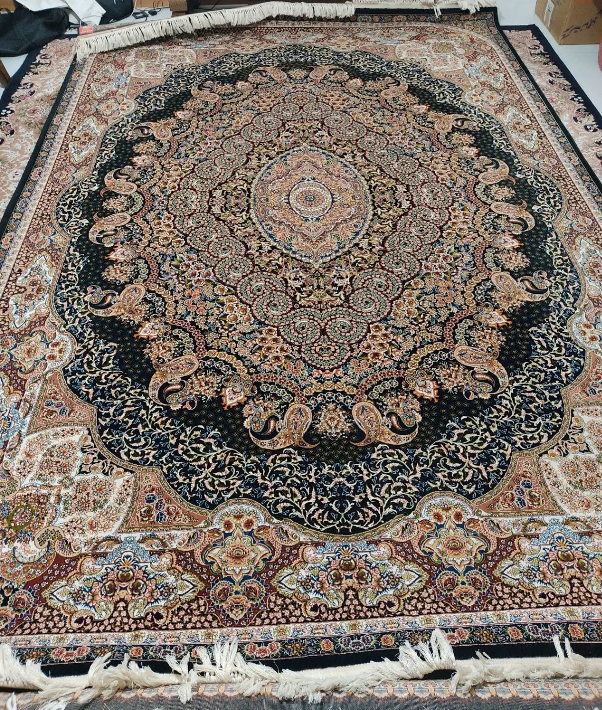 یک عدد فرش ۹ متری|فرش|اصفهان, مولوی|دیوار