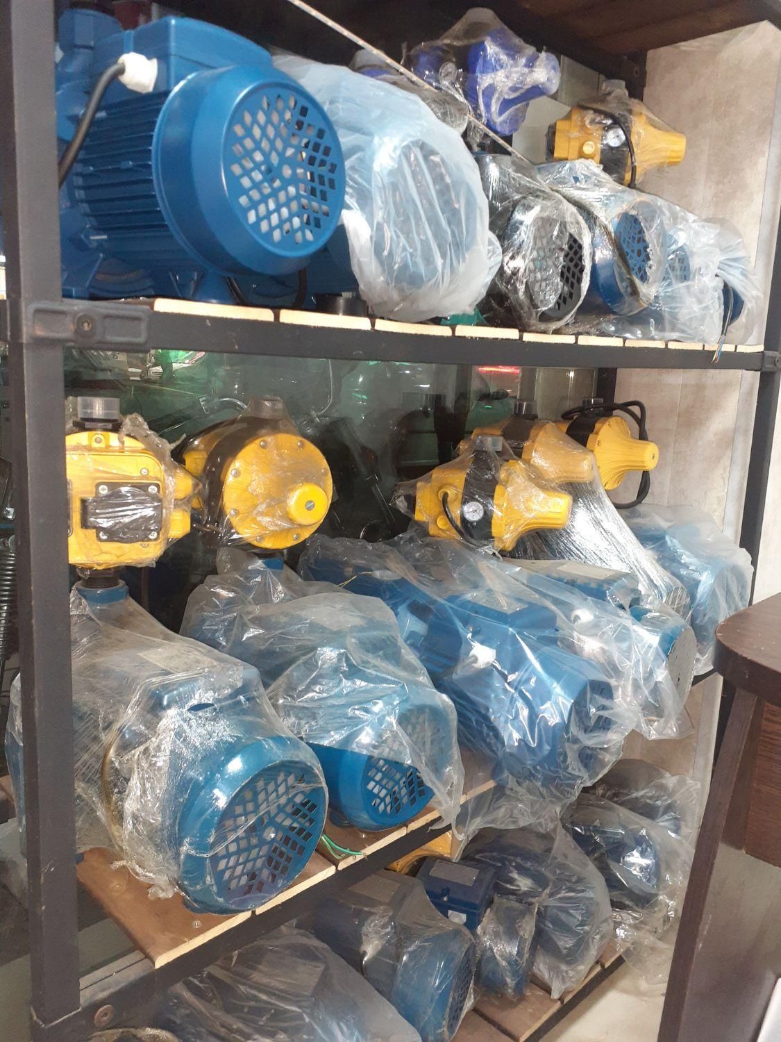 پمپ‌‌اب‌ومخزن‌وتصفیه‌اب‌وابگرمکن‌برقی‌و‌گازی پکیج|مصالح و تجهیزات ساختمان|تاکستان, |دیوار