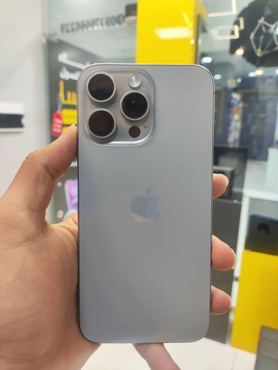 iPhone 15 pro Max فوق العاده نو|موبایل|کرج, مهرویلا جنوبی|دیوار