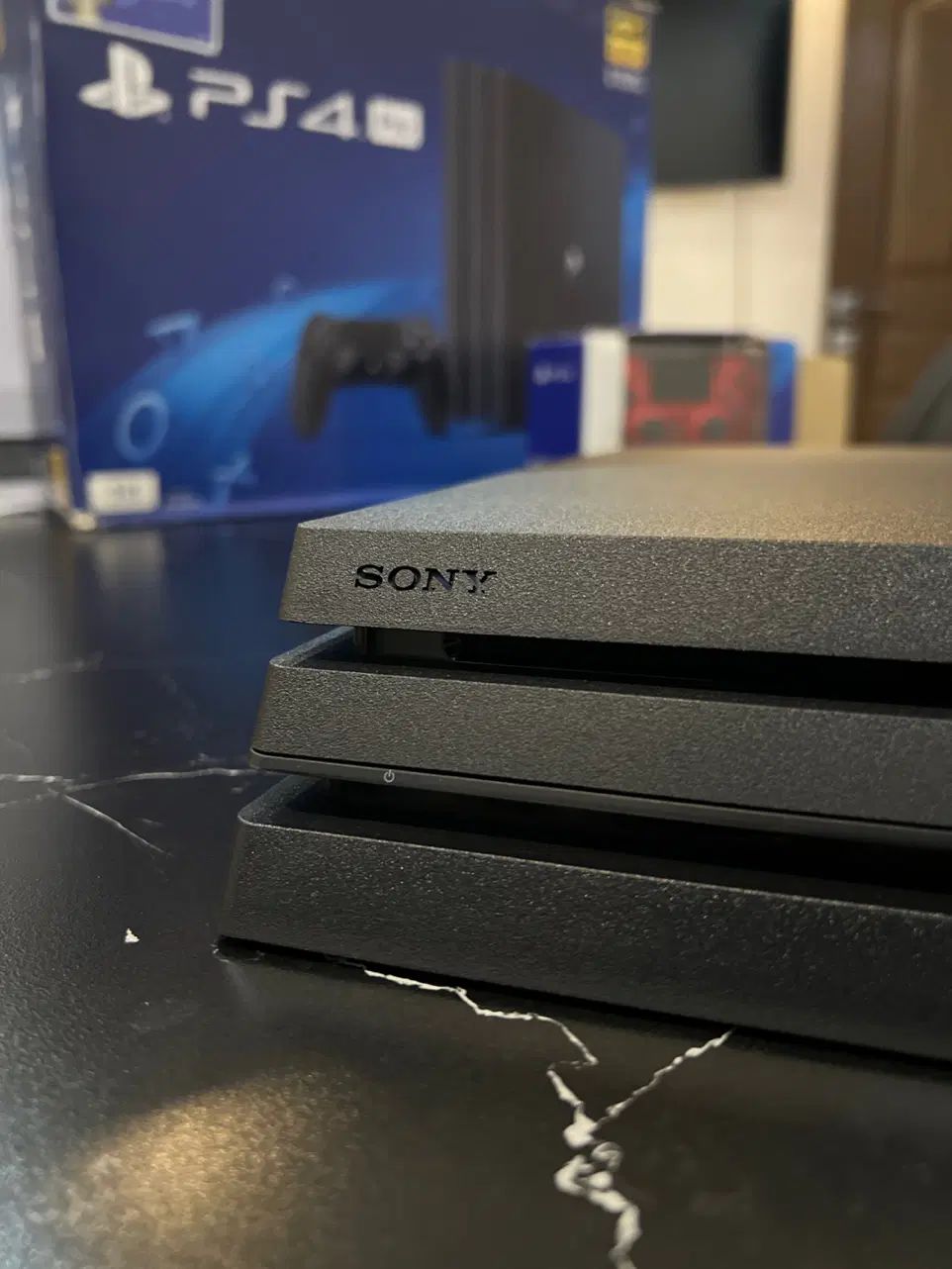سونی پلی استیشن ۴ پرو - دو دسته -مشابه نو -ps4 pro|کنسول، بازی ویدئویی و آنلاین|تهران, نیروی دریایی|دیوار