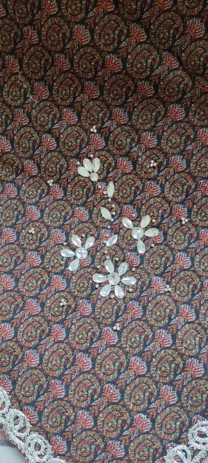 ترمه قدیمی نو نو آسترکشی نگین ویراق دوزی کار دست|پرده، رانر، رومیزی|تهران, ستارخان|دیوار