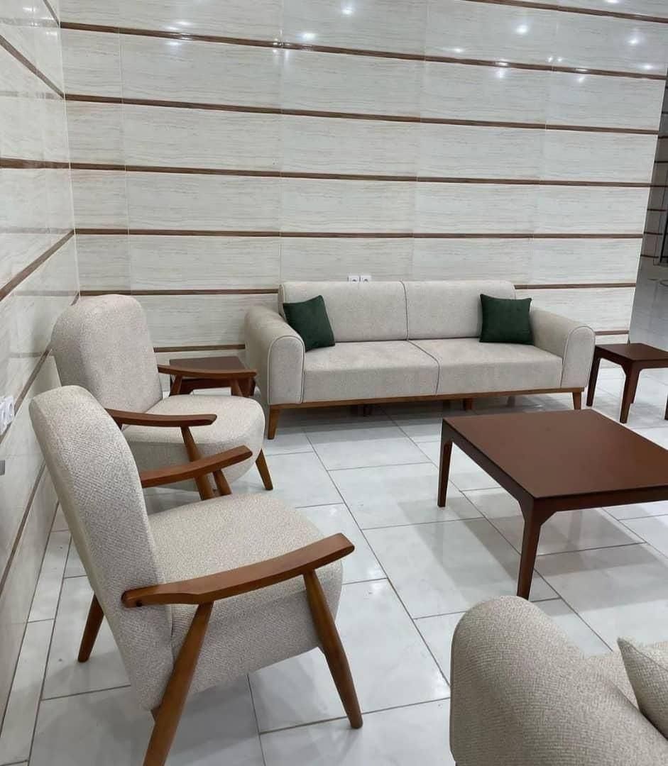 تولیدی مبل مینیمال شیک با ضمانت|مبلمان خانگی و میز عسلی|قم, قلعه صدری|دیوار