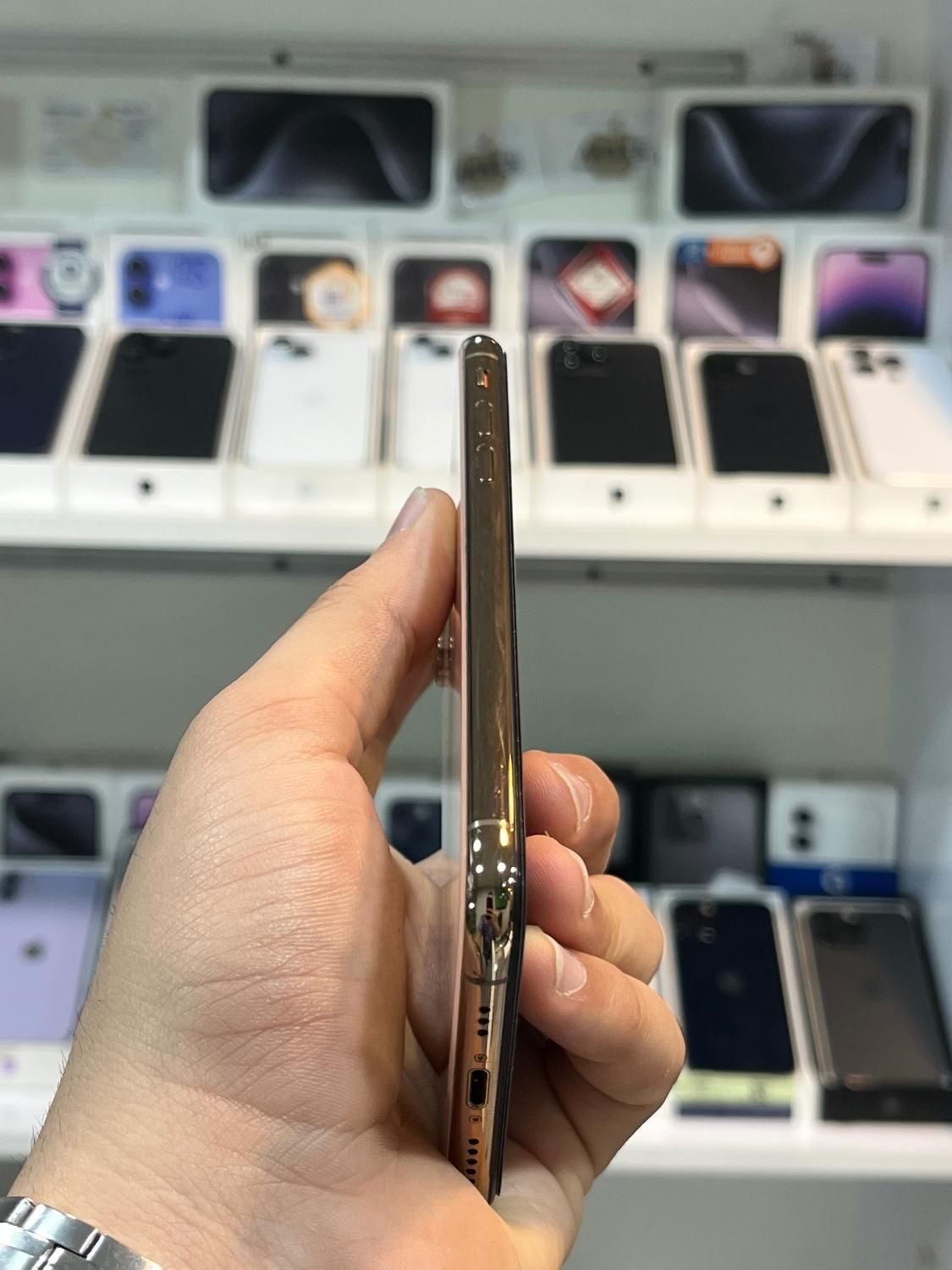 Iphone Xs 256 GB مشابه اکبند|موبایل|کرج, کوی امامیه|دیوار