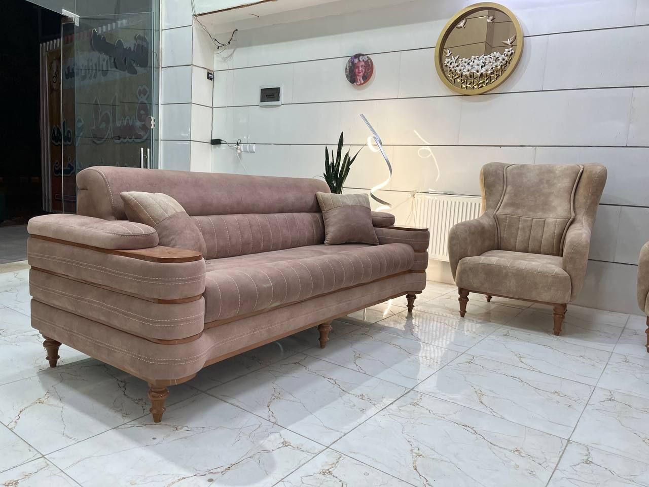 مبل ۷نفره چستر|مبلمان خانگی و میز عسلی|بندر انزلی, آذربایجان|دیوار