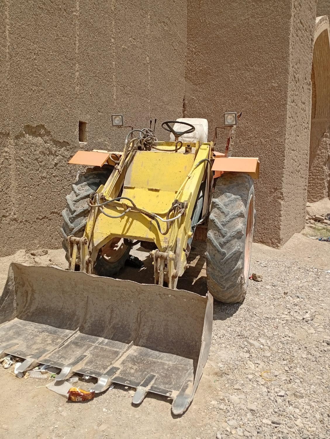 تراکتور بیل لودری .. سند و مدرک دارد|خودرو سنگین|خاوران, |دیوار