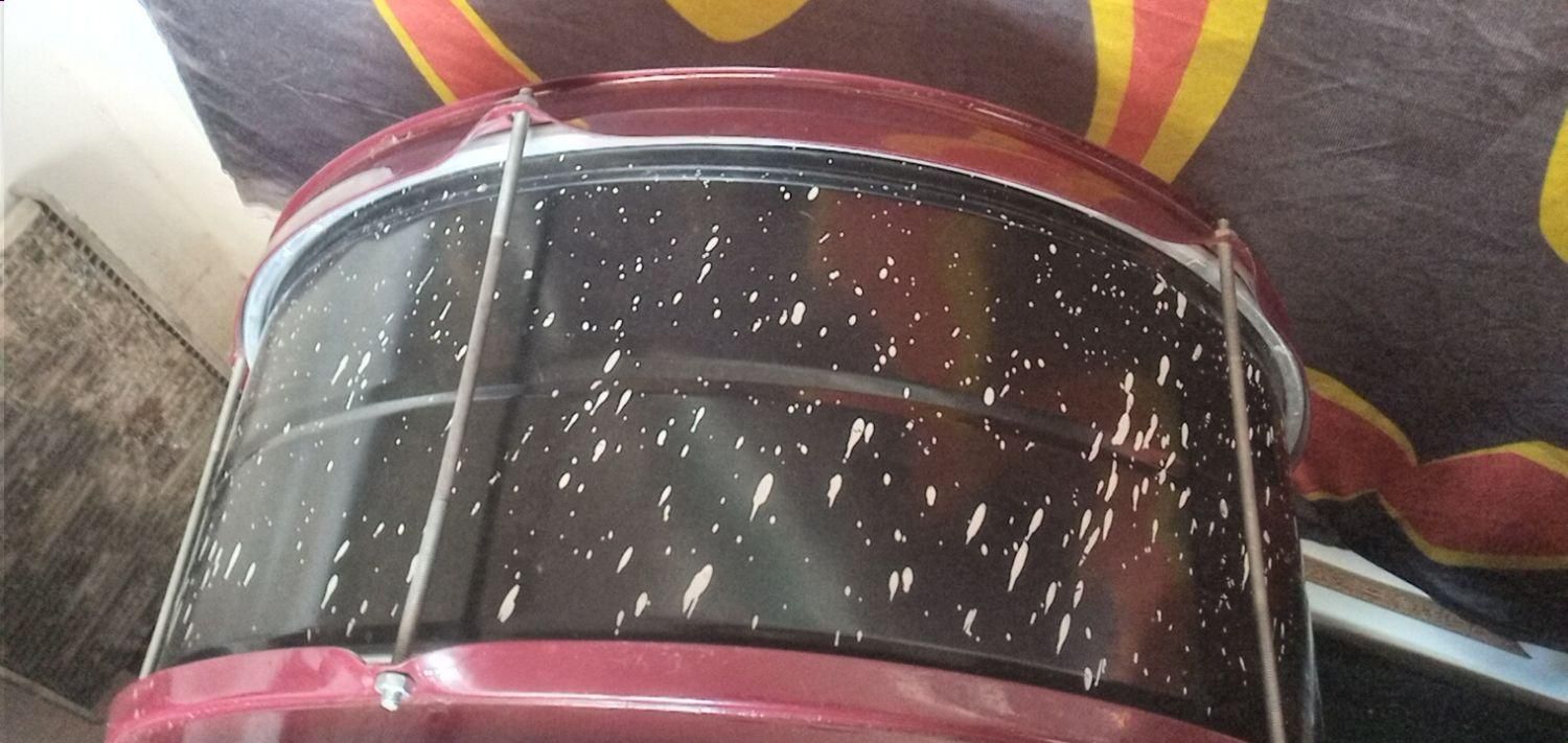 طبل ۶۰ سانتی|درام و پرکاشن|تربتحیدریه, منظر|دیوار