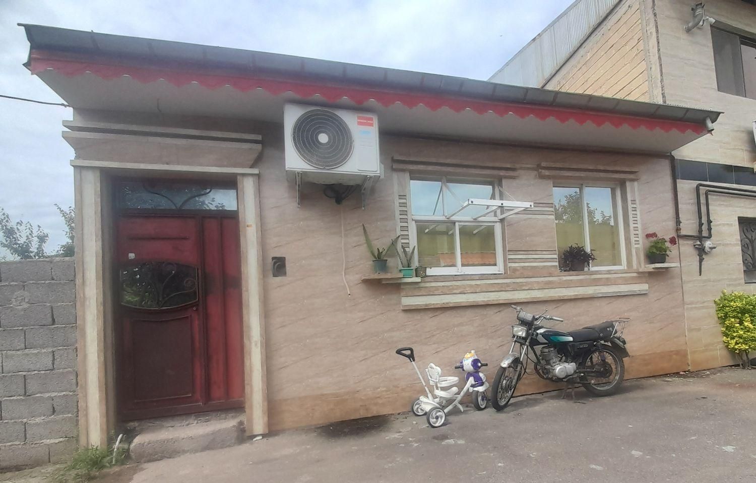 اجاره روزانه/ هفتگی ۸۵ متری در قلعه سرا|اجارهٔ کوتاه‌مدت آپارتمان و سوئیت|رشت, بیجارپس|دیوار