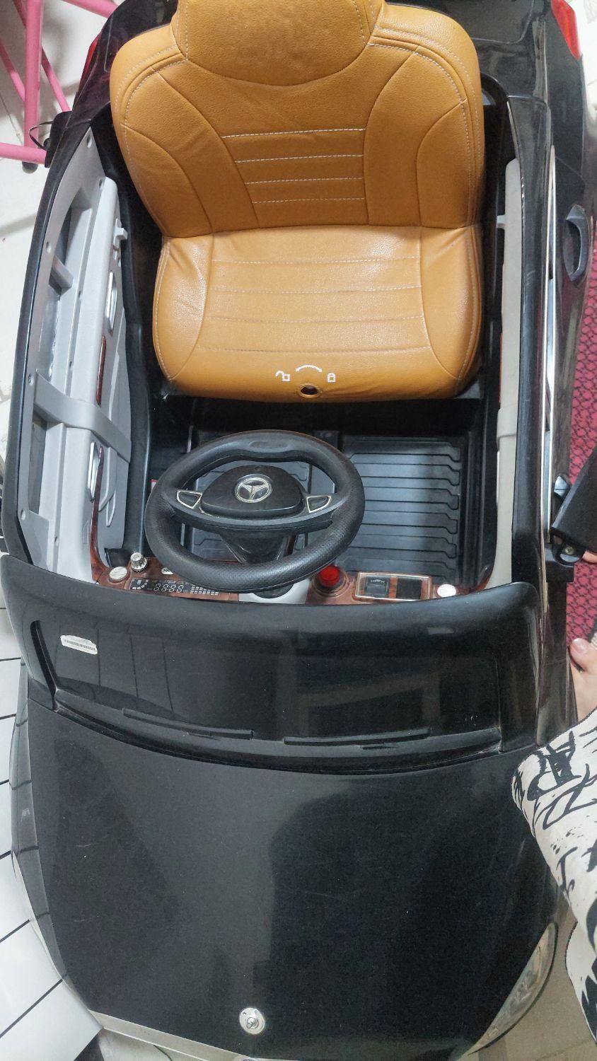 ماشین شارژی کاملا سالم|اسباب‌بازی بچه|قزوین, |دیوار