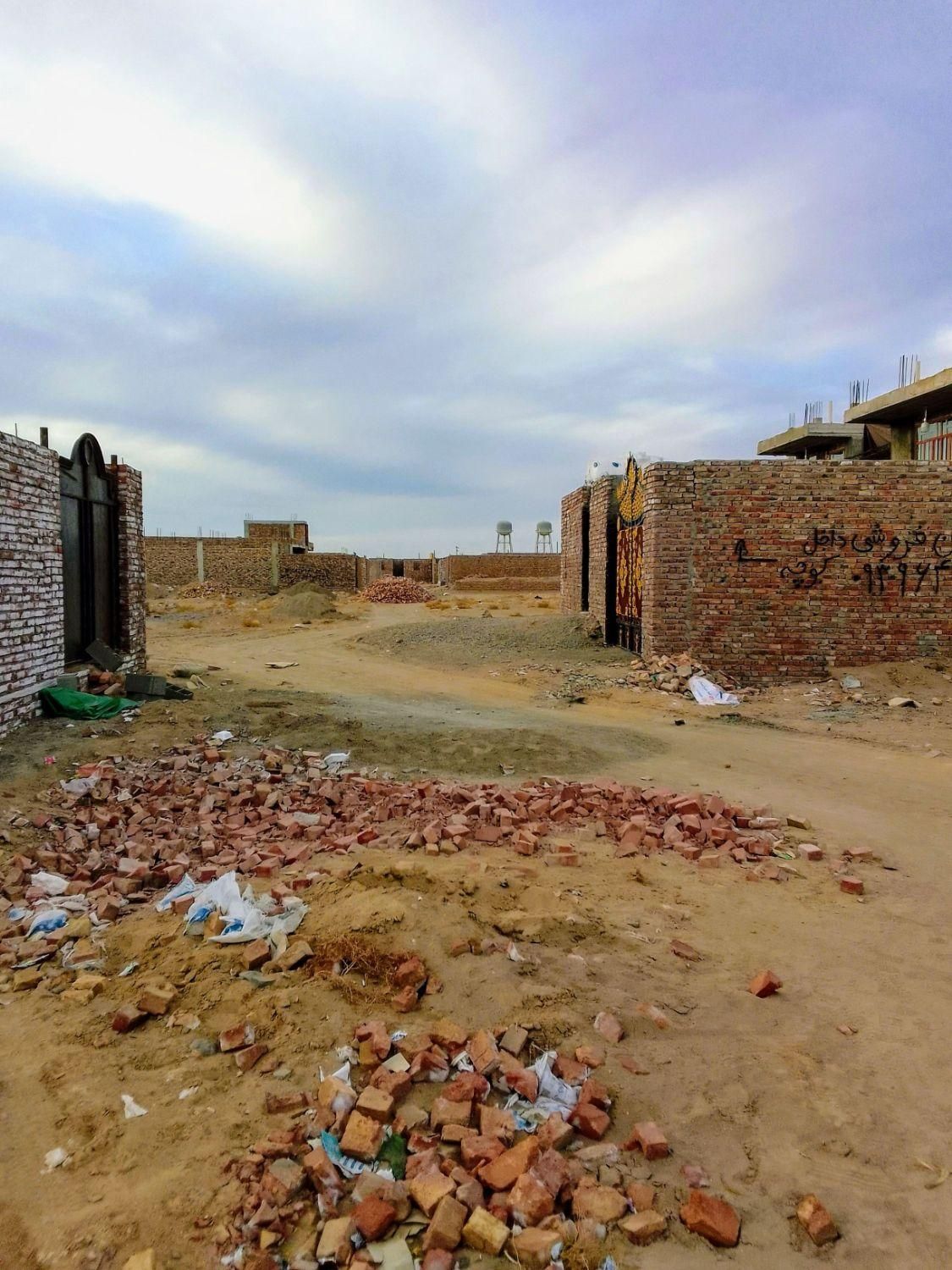 زمین تجاری-مسکونی  دادگستری|فروش زمین و ملک کلنگی|خاش, |دیوار