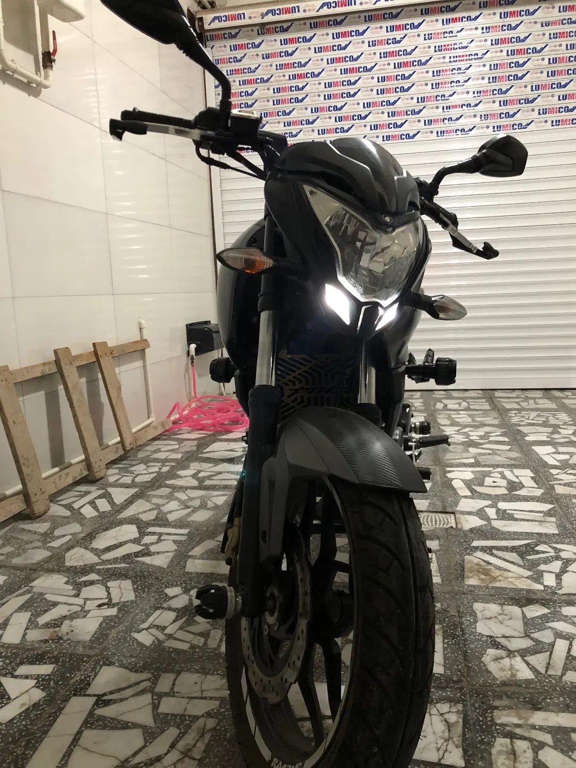 Ns200 مدل ۹۸|موتورسیکلت|رشت, کوی عرفان|دیوار