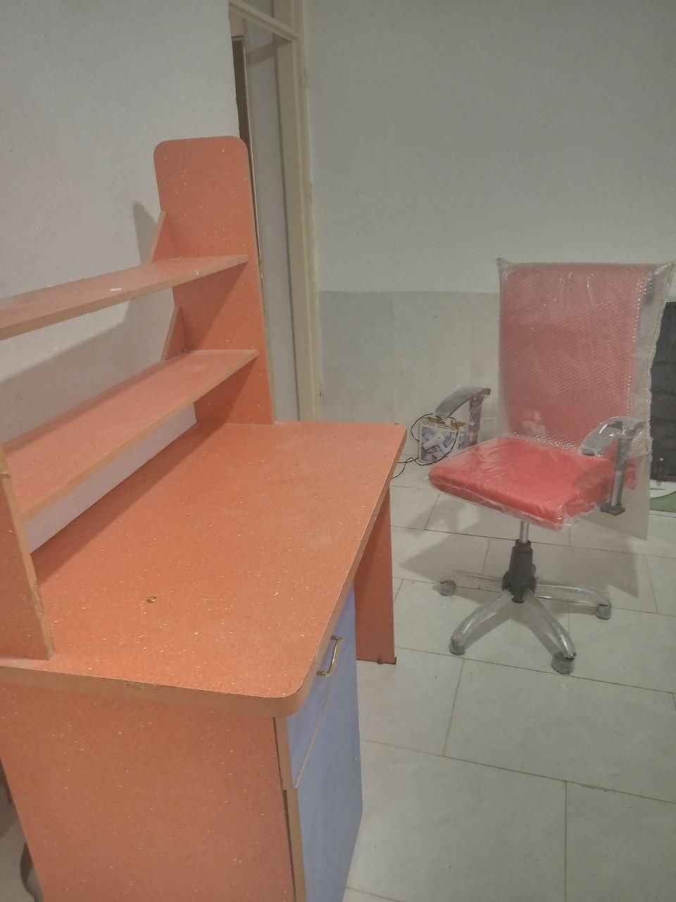 صندلی چرخدار|مبلمان اداری|نیشابور, شریعتی|دیوار