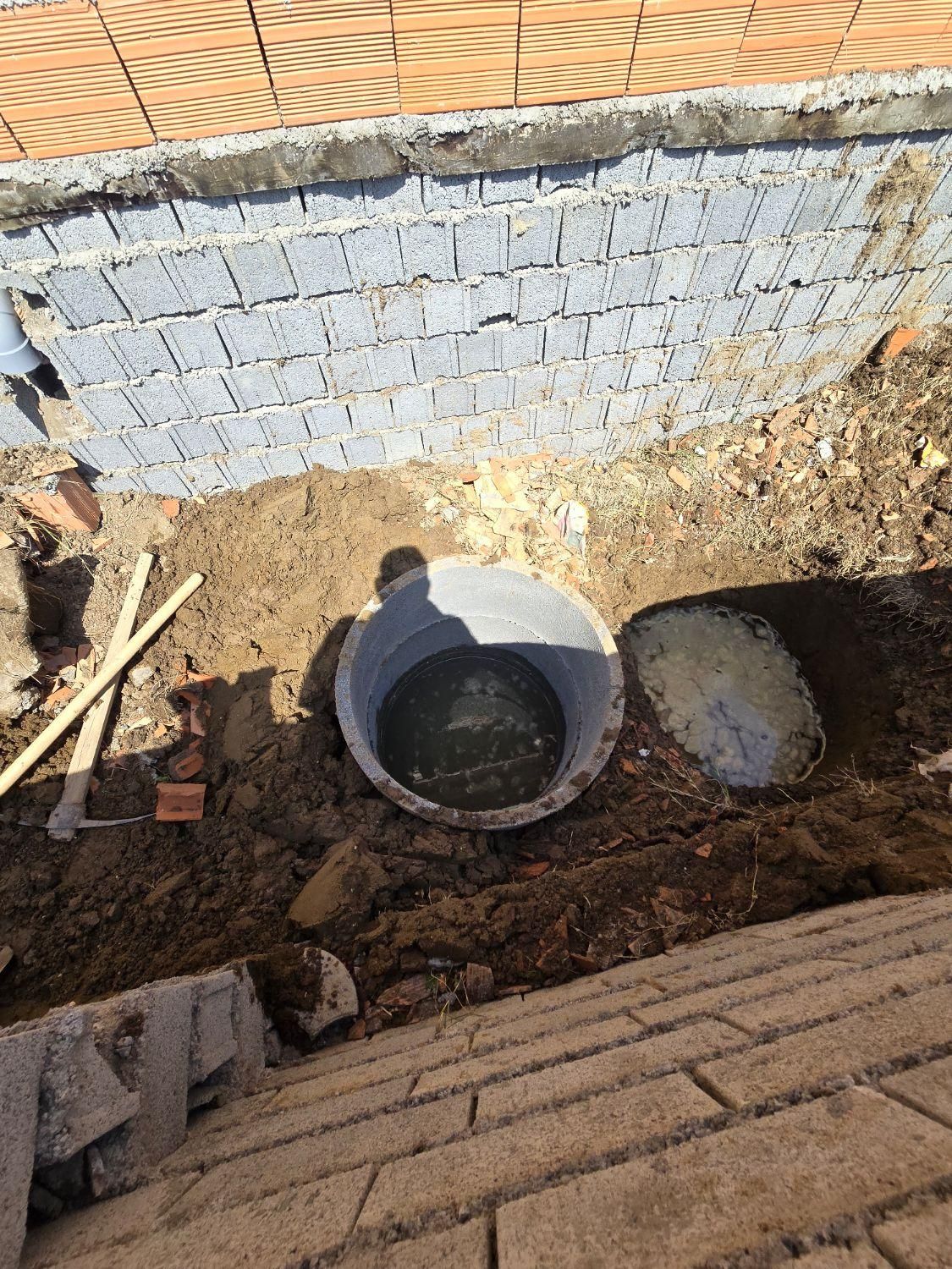 حفرچاه آب و فاضلاب شمع کوبی نصب سپتیک تانک|خدمات پیشه و مهارت|سرخرود, |دیوار