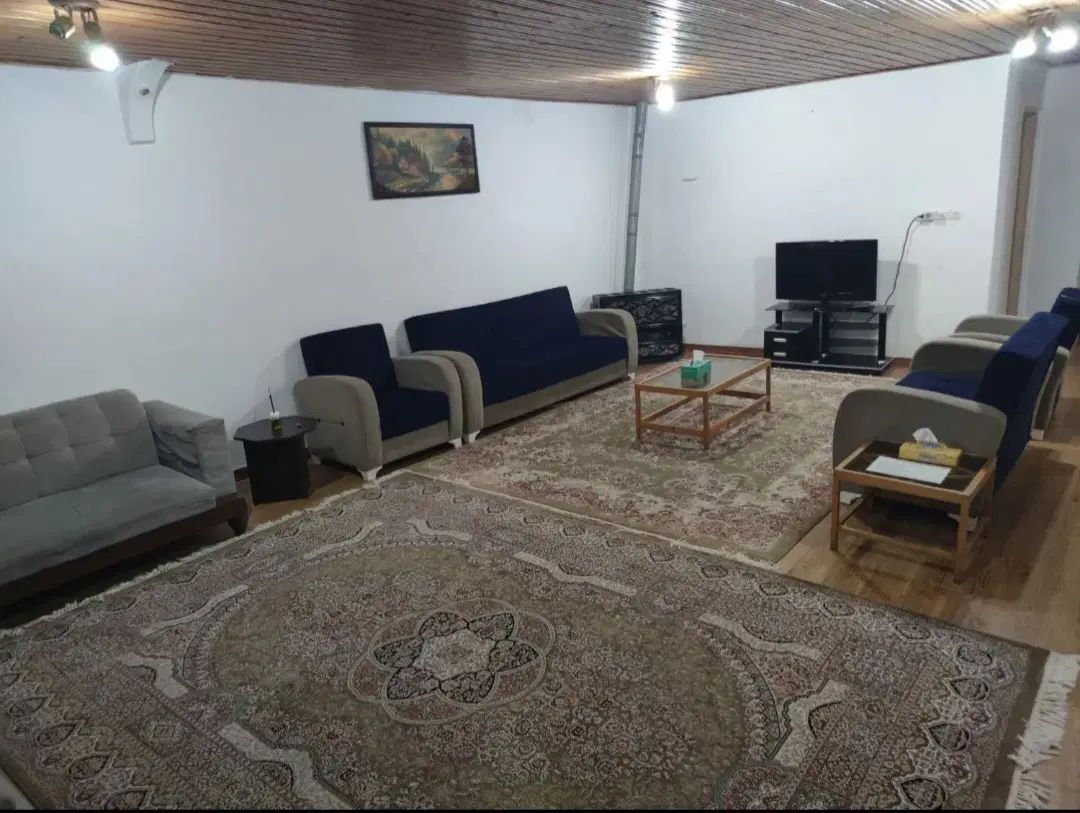 اجاره ویلا دربست پارکینگ دار مستقیم از مالک|اجارهٔ کوتاه‌مدت ویلا و باغ|بندر انزلی, نامجو|دیوار