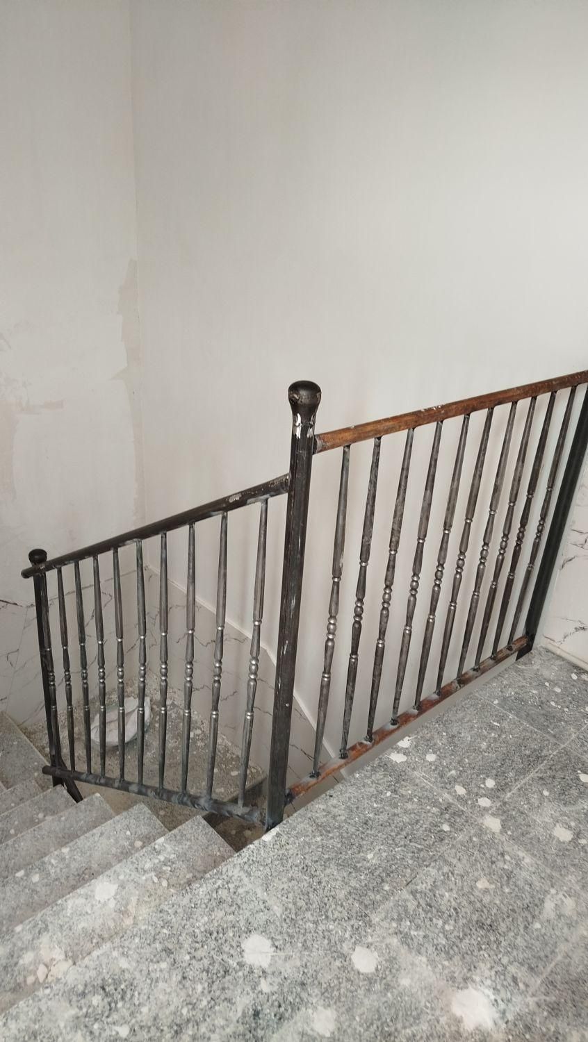 جوشکاری سیار نرده پله تعمیر درب پنجره.|خدمات پیشه و مهارت|بیرجند, |دیوار