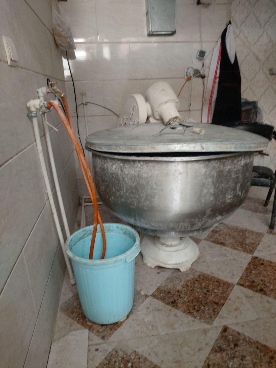 فروش فوری نانوایی فعال|فروشگاه و مغازه|بمپور, |دیوار