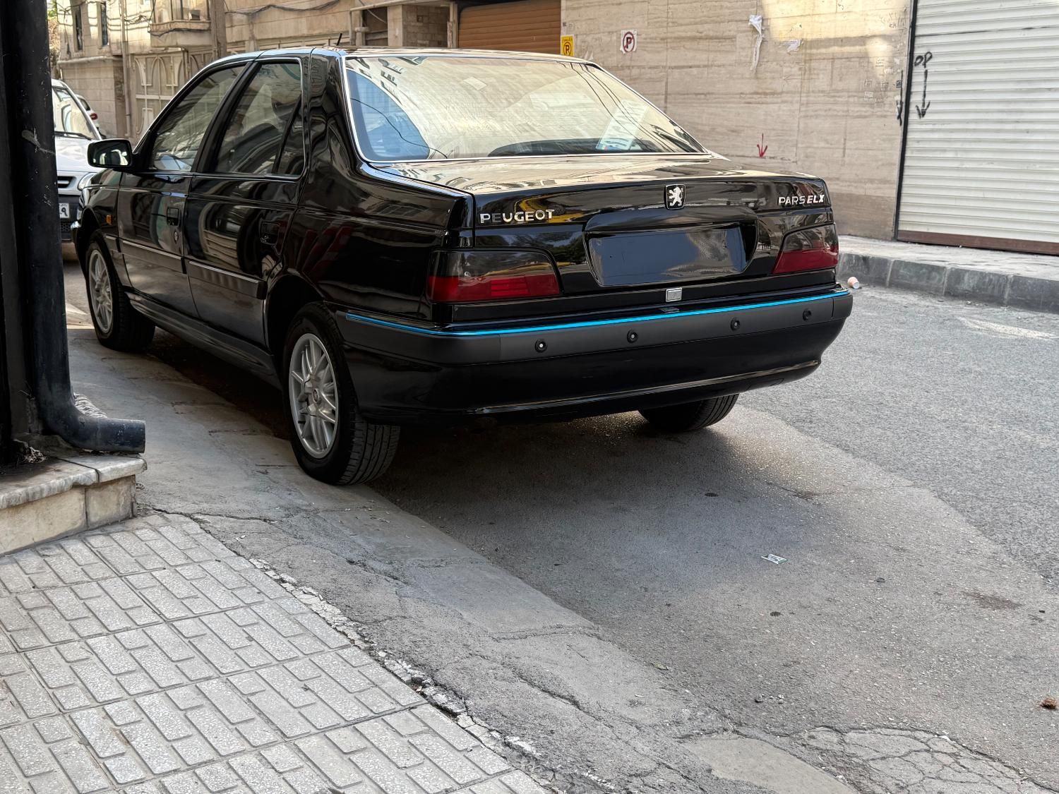 پژو پارس elx مدل 83|خودرو سواری و وانت|کرمانشاه, |دیوار