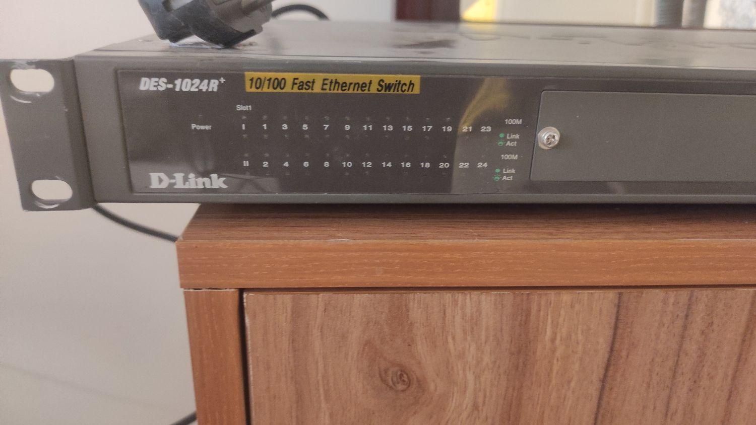 سوئیچ D-Link DES-1024R+ 24|مودم و تجهیزات شبکه|تهران, الهیه|دیوار