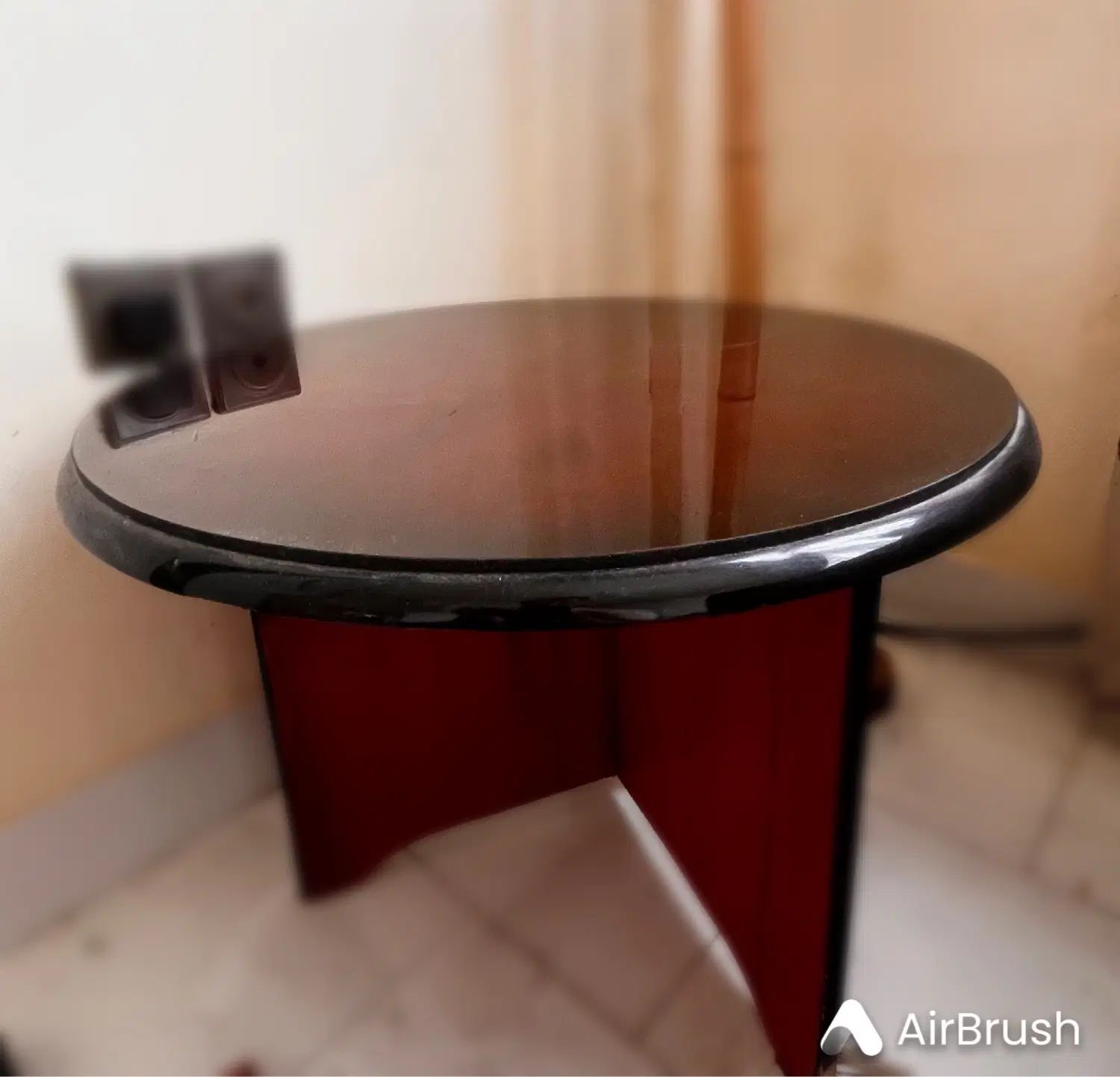مبل ۴ نفره با عسلی|مبلمان خانگی و میز عسلی|رشت, پل تالشان|دیوار