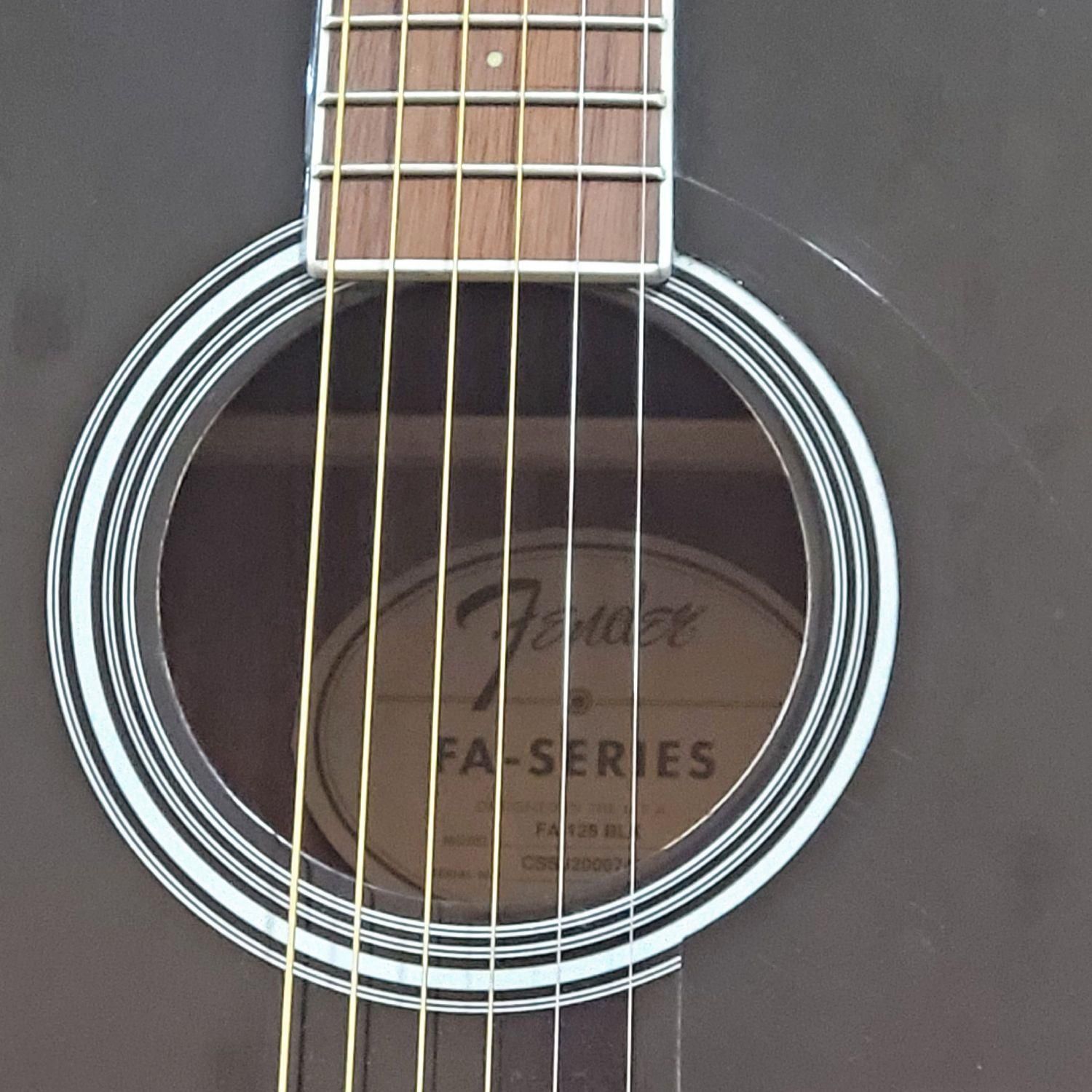 گیتار آکوستیک فندر|گیتار، بیس، امپلیفایر|تبریز, |دیوار