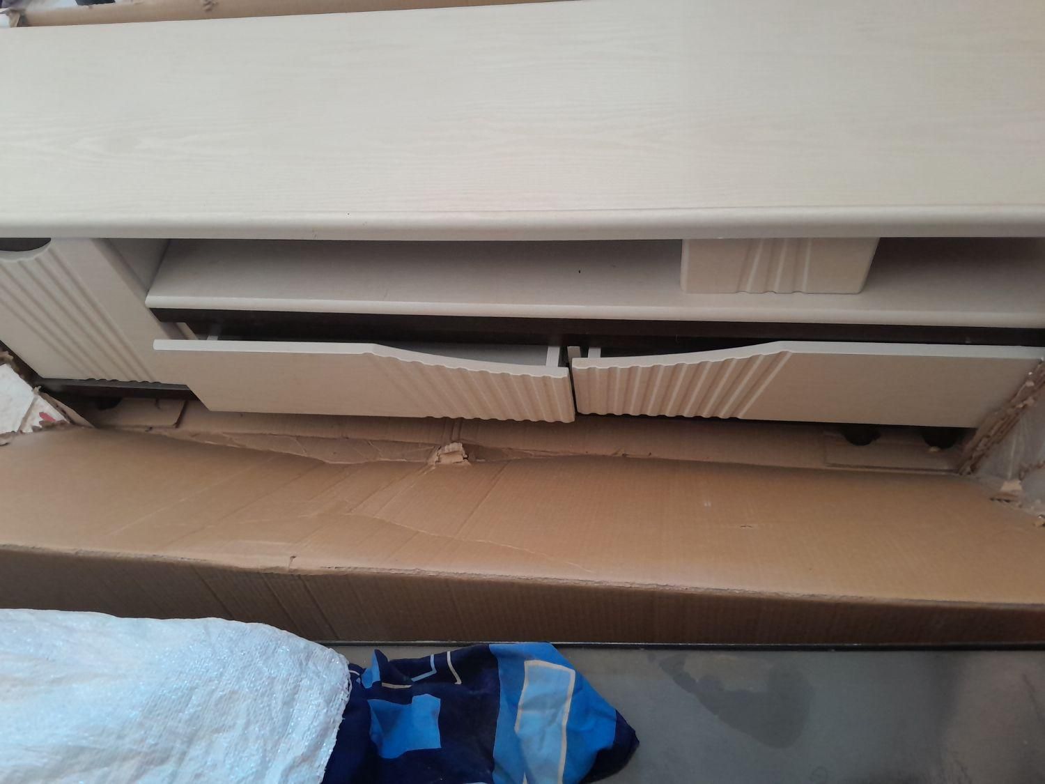 میزتلویزیون|میز تلویزیون|اسفراین, |دیوار