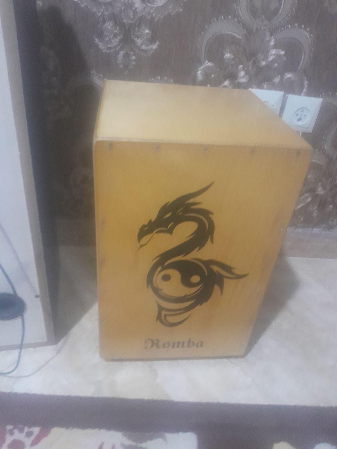 کاخون|درام و پرکاشن|رشت, توشیبا|دیوار