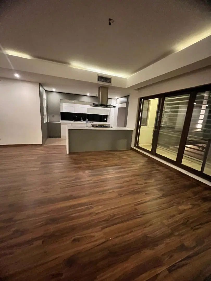 150متر مجلل/3خواب بزرگ/تاپ‌ترین لوکیشن اندرزگو|اجارهٔ آپارتمان|تهران, حکمت|دیوار