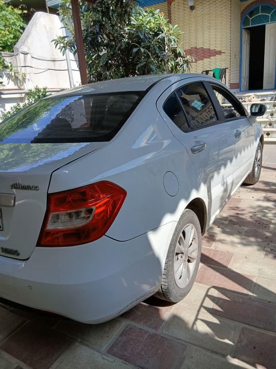 برلیانس H230 اتوماتیک، مدل ۱۳۹۶|خودرو سواری و وانت|کردکوی, |دیوار