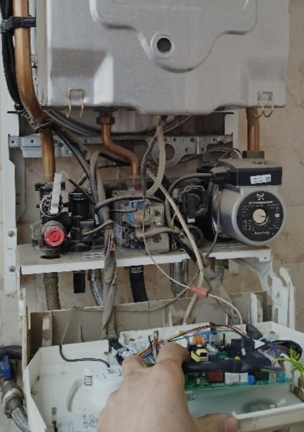 تعمیرات پکیج بوتان ایران رادیاتور و لورچ|خدمات پیشه و مهارت|دماوند, گیلاوند|دیوار